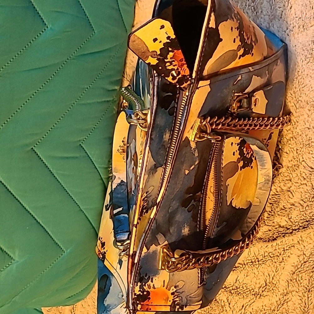 Guess bag - Picture 3 of 6